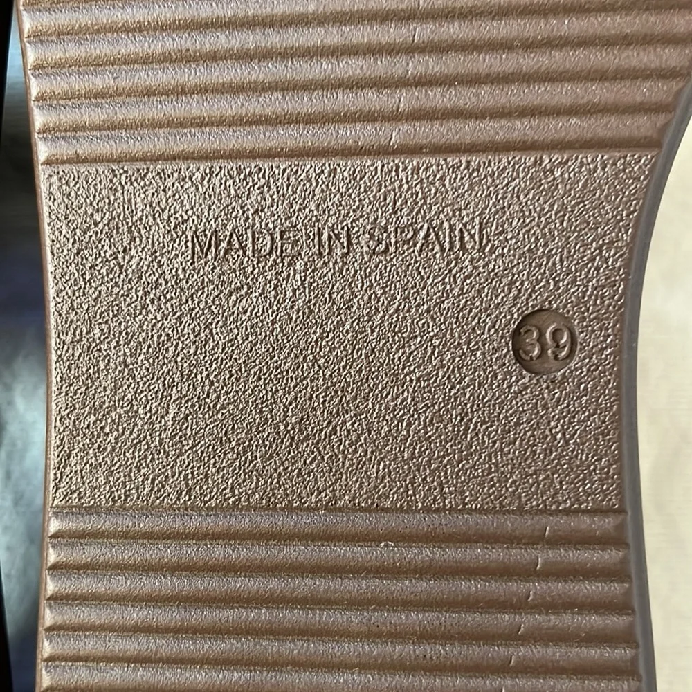 Slide - Picture 5 of 17